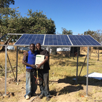 Bomba de agua de CC solar Solargreen instalada en África
